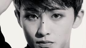 小卡册最新爆料,明星幕后故事大曝光！  第1张